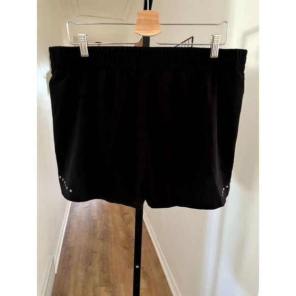 NWT Asics Short with liner - Picture 2 of 4